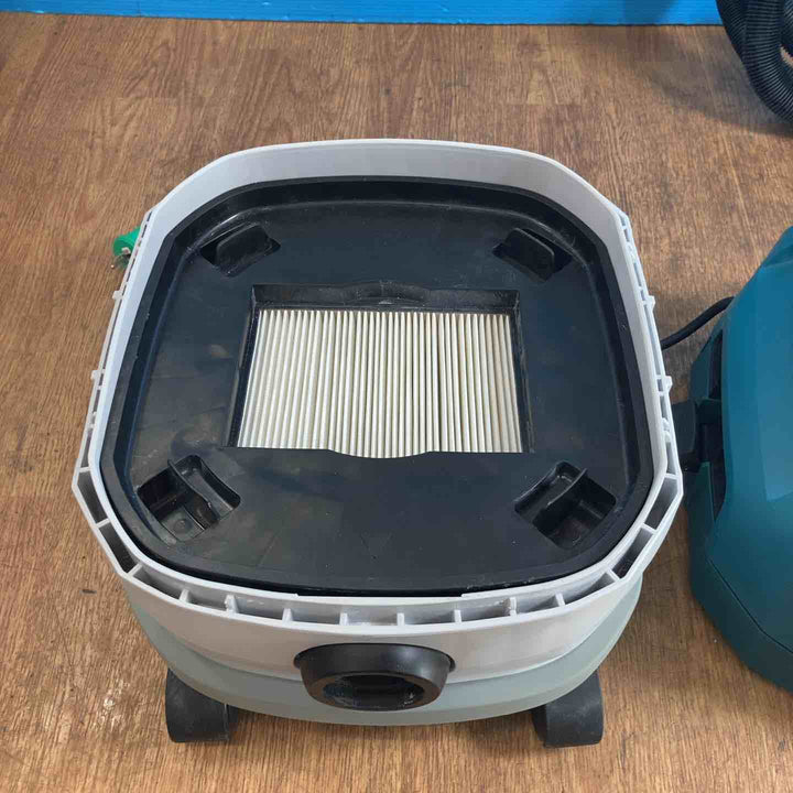★マキタ(makita) 集じん機 乾式 VC0830 連動機能 分解洗浄済み◎【岩槻店】
