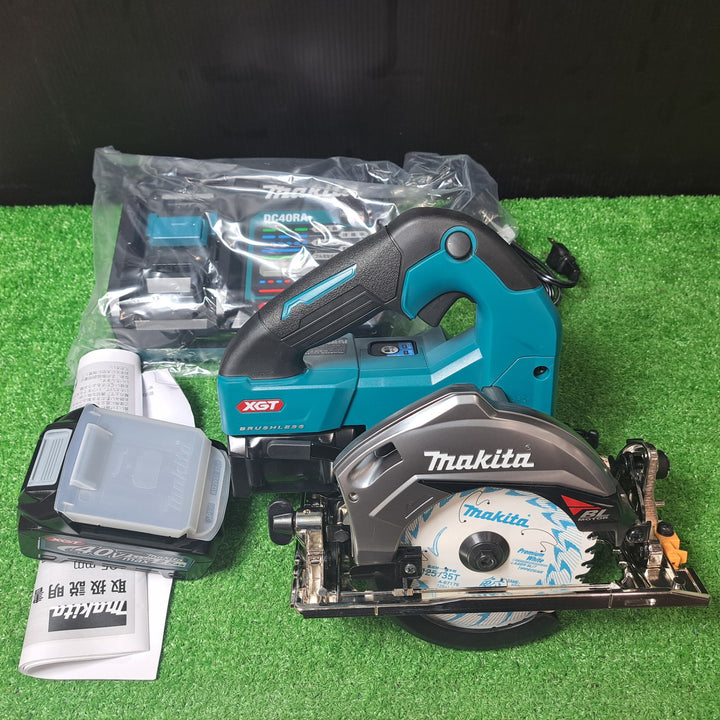 ★マキタ(makita) 40V 125ミリ充電式マルノコ（青）2.5Ah バッテリ2本・充電器・ケース付 HS007GRDX【岩槻店】