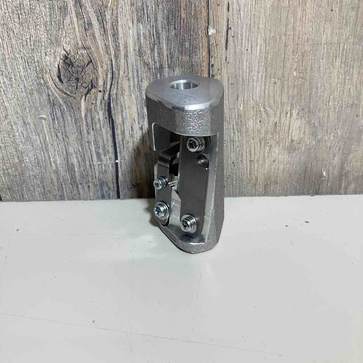 ◇永木精機絶縁体鉛筆削り100 [NGK-76113]【戸田店】