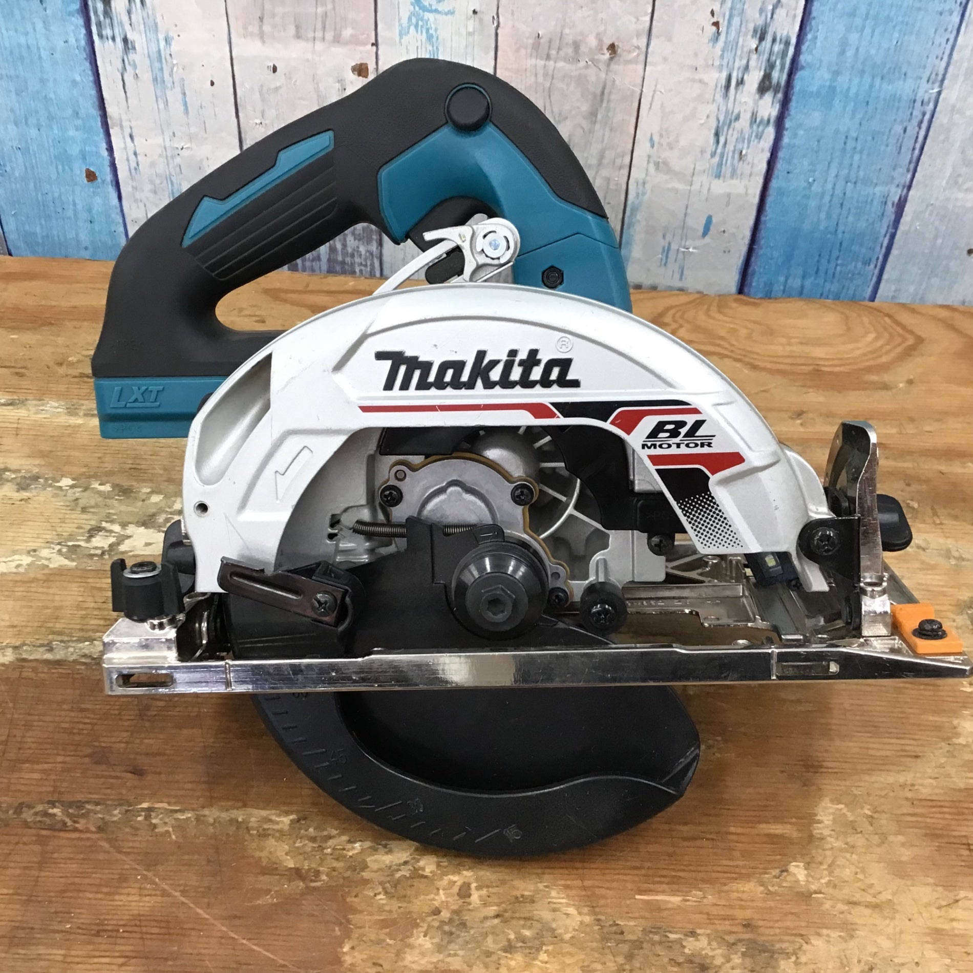 Mako専用 ☆マキタ(makita) 18V 165mmコードレス丸のこ HS631DZ 本体+ケース