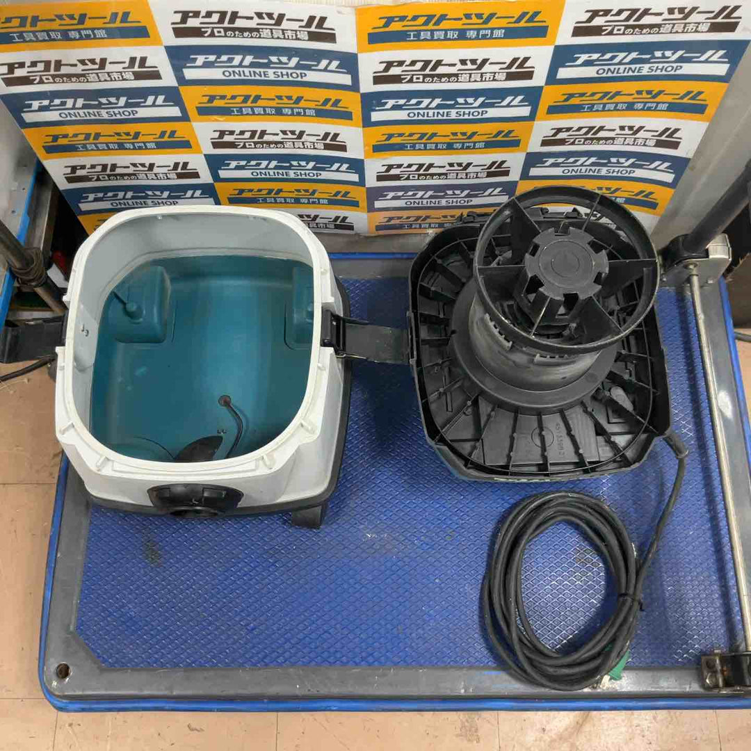 ★マキタ(makita) 集じん機 乾湿両用 483(P)【草加店】