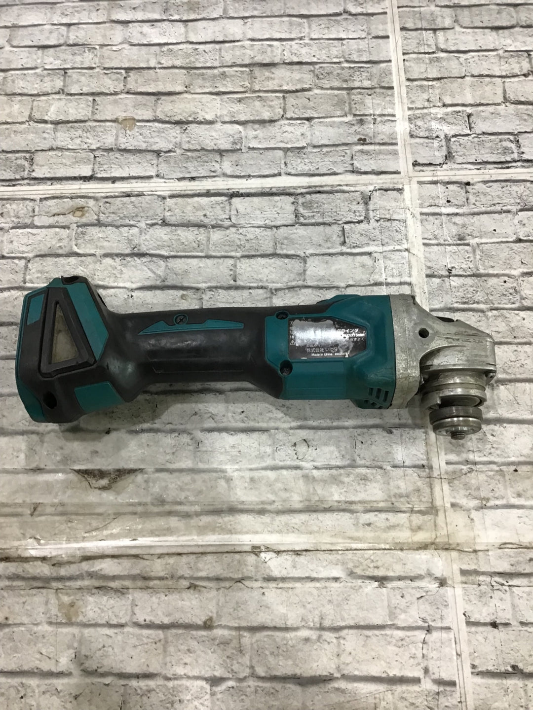 ☆マキタ(makita) 100mmコードレスディスクグラインダー GA404DZ【川口店】