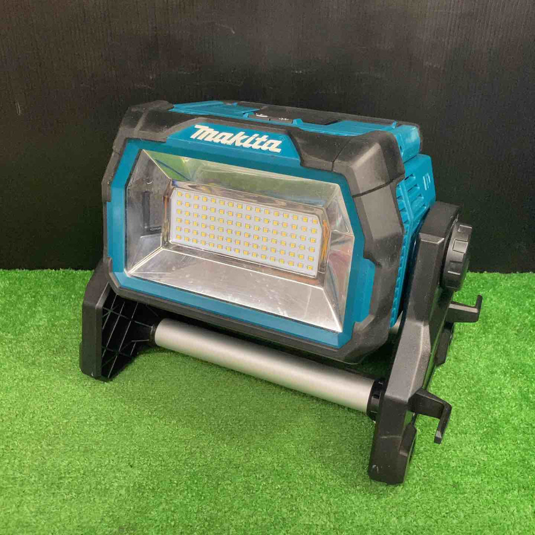 【中古品】★マキタ(makita) コードレススタンドライト ML809 本体、ACアダプタ付き【岩槻店】
