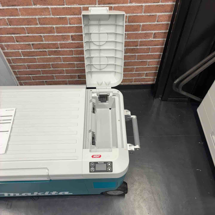 【美品】 マキタ(makita) コードレス冷温庫 CW002GZ 【藤沢店】