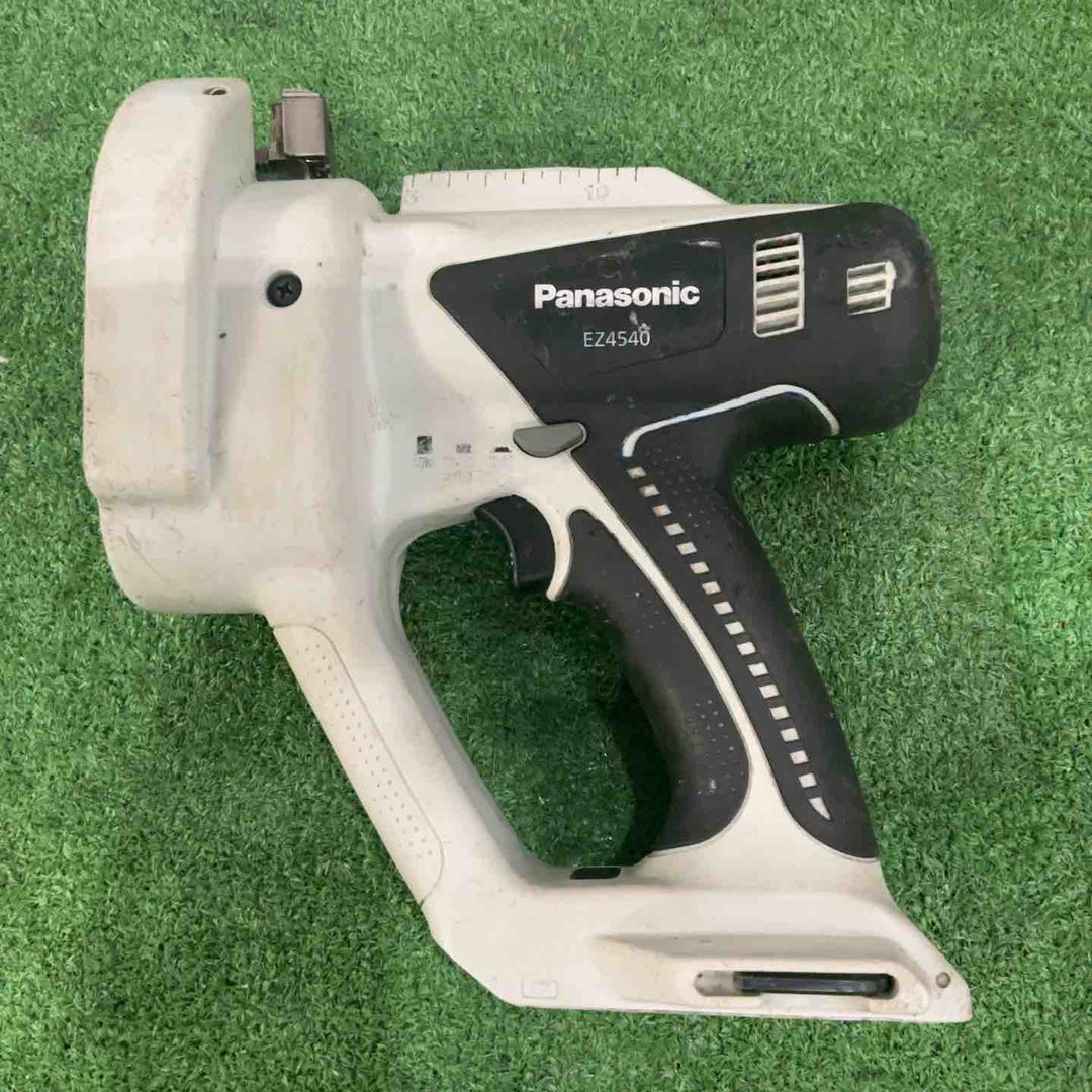 ★パナソニック(Panasonic) コードレス全ネジカッター14.4V EZ4540LS2S-B【川口店】