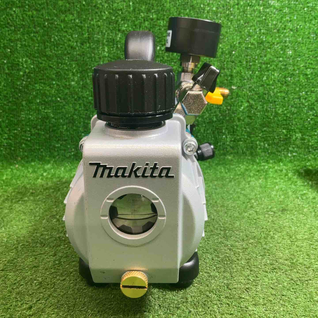 【中古品】 マキタ(makita) コードレス真空ポンプ VP180DRG バッテリー 充電器 ゲージ セット 【藤沢店】