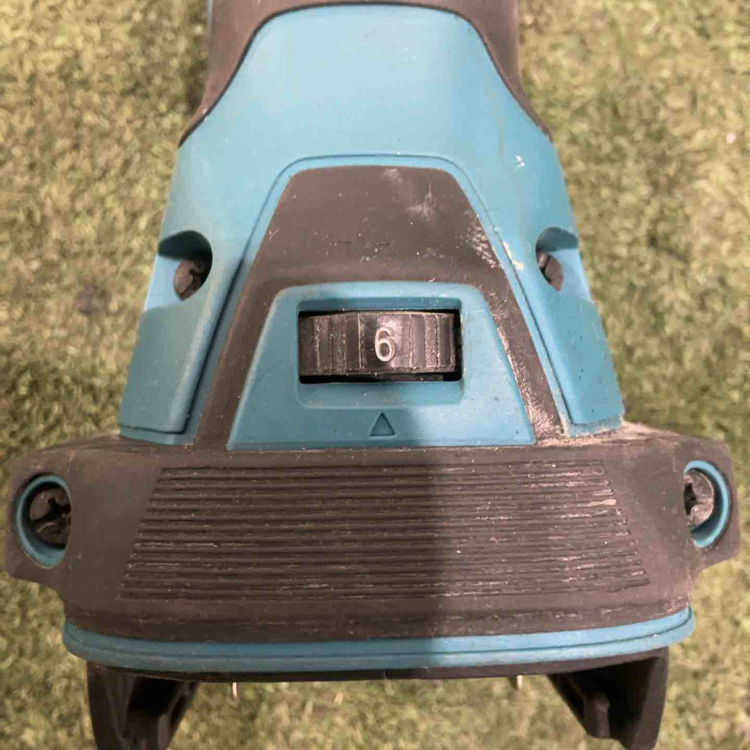 ★マキタ(makita) コードレスマルチツール TM52DRG 動作確認済【川口店】