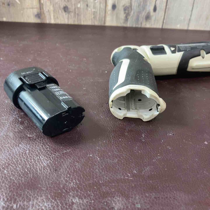 【中古品】マキタ(makita) コードレスペンインパクトドライバ TD021DSW【東大和店】