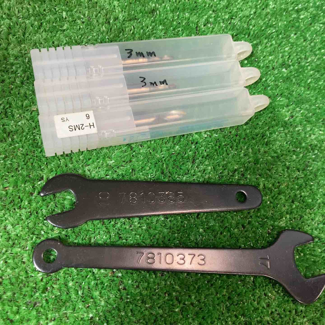 【美品】☆マキタ(makita) 6mmトリマ 3709 ビット・その他多数小物セット付き！！【岩槻店】