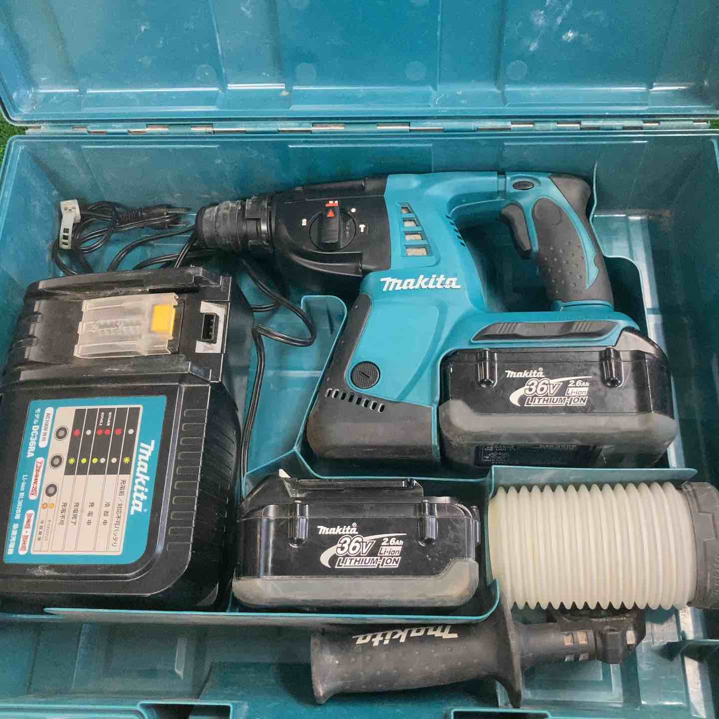 ★マキタ(makita) コードレスハンマドリル HR261DRDX【町田店】 ☆マキタ(makita) コードレスハンマドリル HR261DRDX【町田店