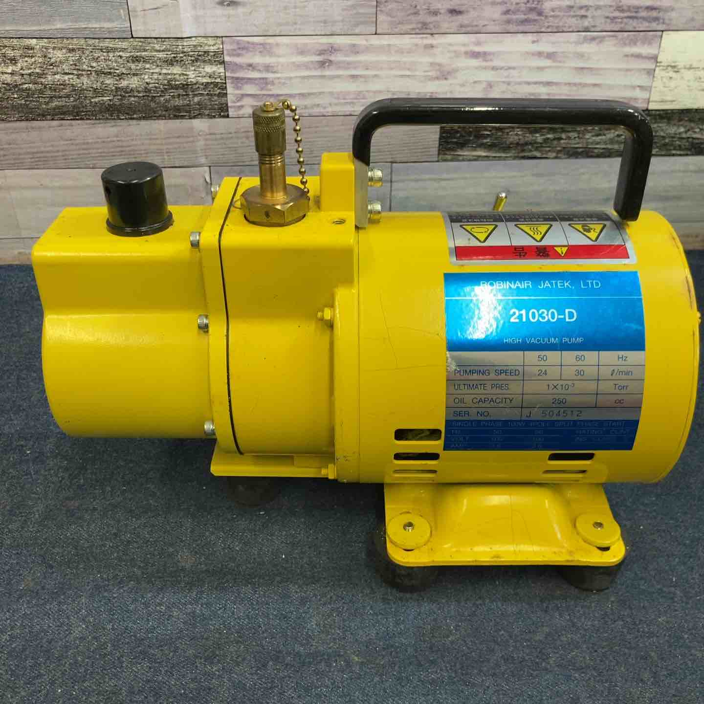 ◇ロビネア(ROBINAIR) 真空ポンプ 21030-D【八潮店】 – アクト