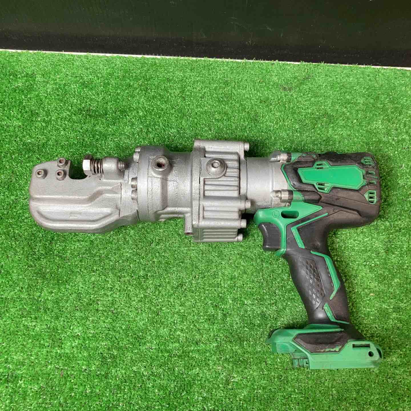 ☆美品☆IKK DIAMOND(旧:石原) コードレス鉄筋カッター DCC-1636HR