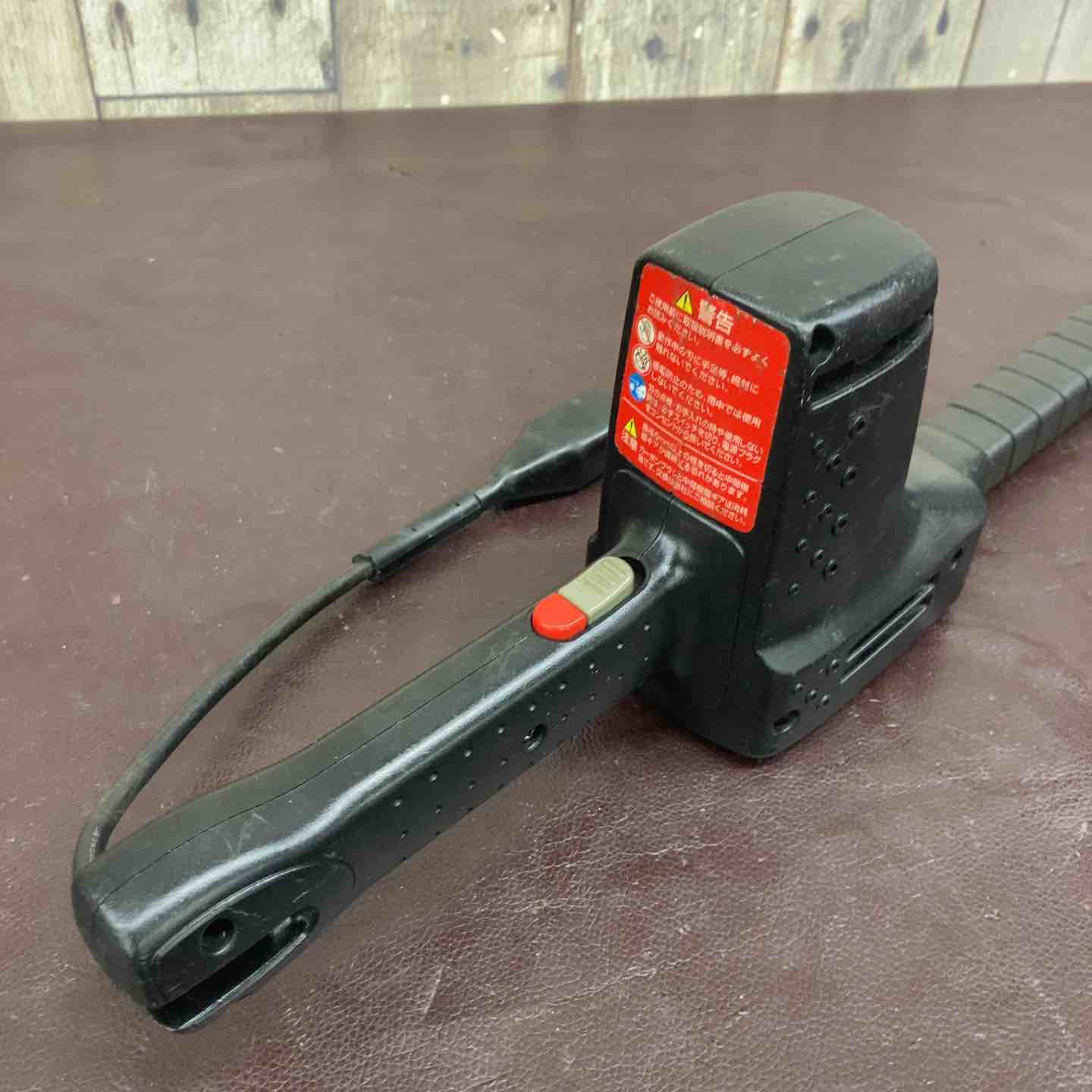 【中古品】アルス(ARS) 高枝電動バリカン DKR-0330T-BK【東大和店】 中古品】アルス(ARS) 高枝電動バリカン DKR-0330T-BK【東大和店