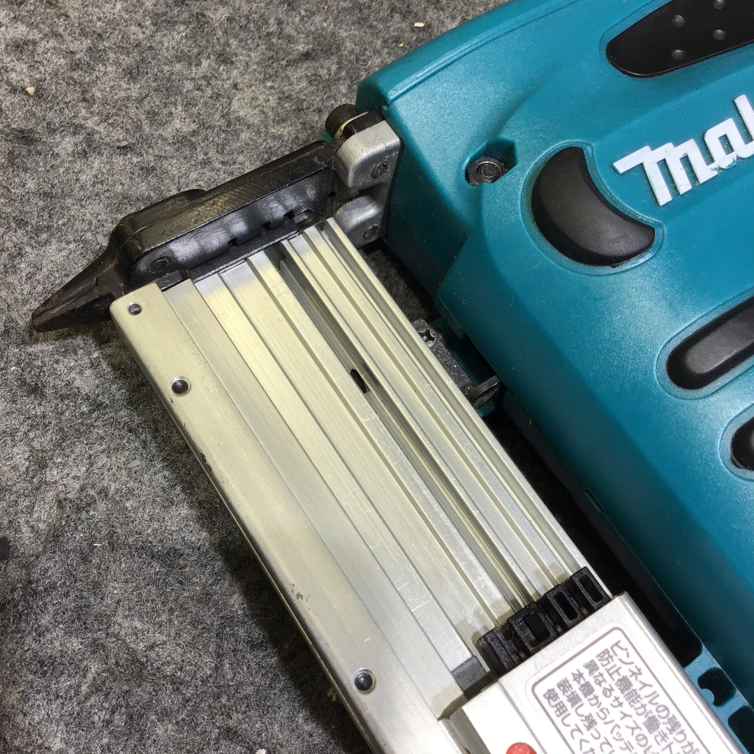 〇マキタ(makita) コードレスピンネイラ PT350DZK【桶川店】