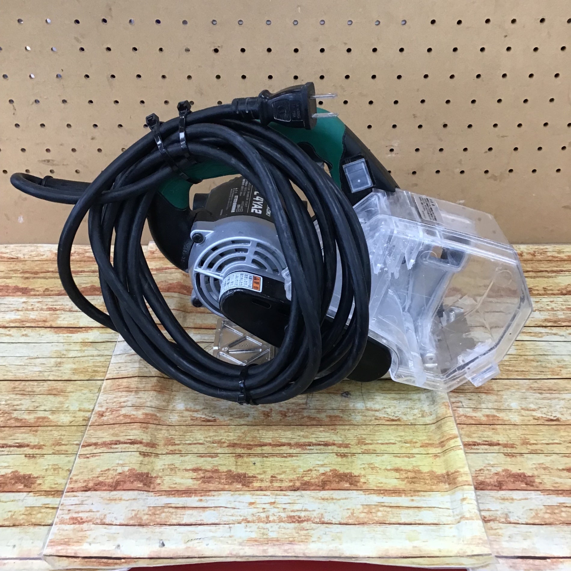 ハイコーキ(HIKOKI ※旧:日立工機) 集じん丸のこ C4YA2【川崎店