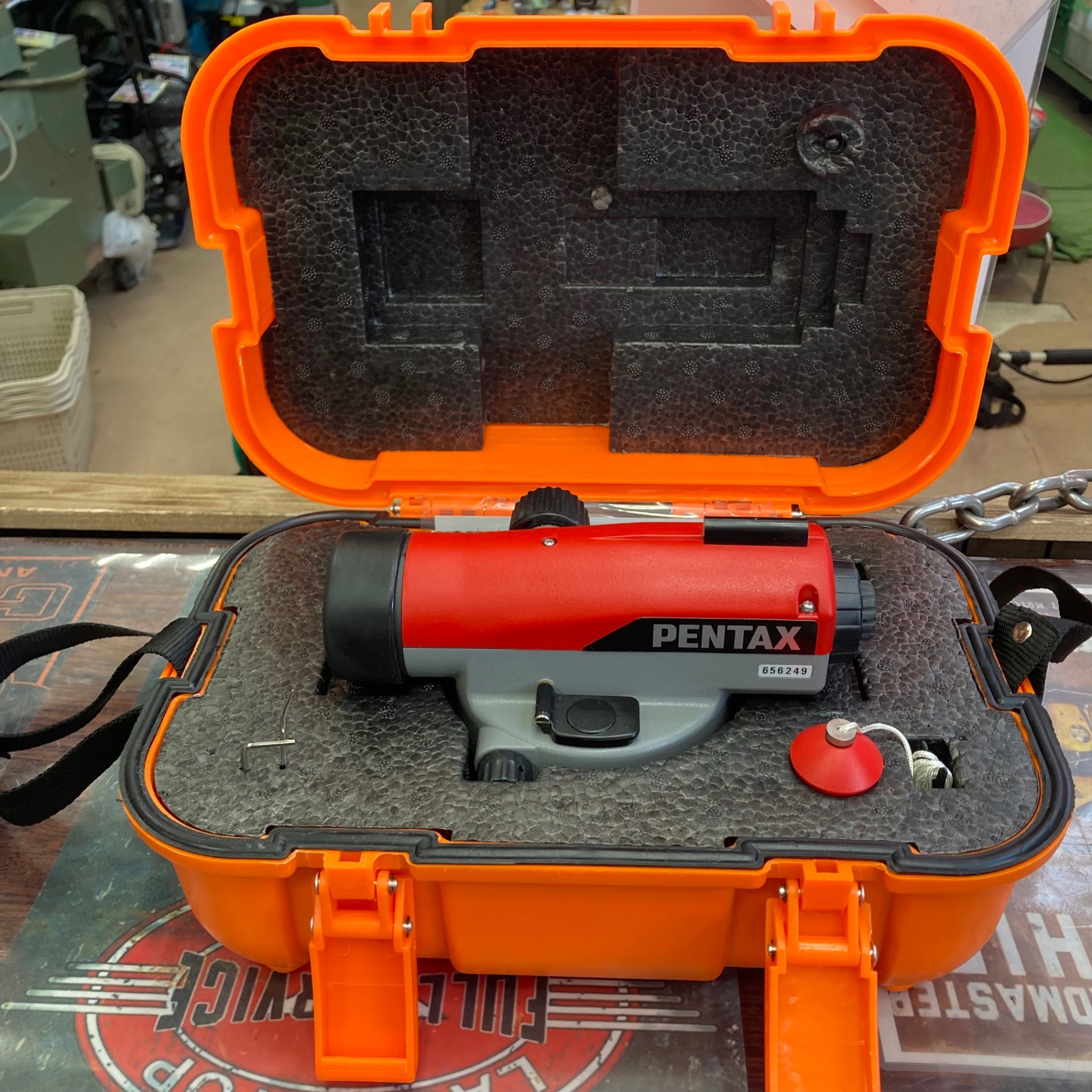 中古品 ペンタックス オートレベル AP-230 30倍 自動補正 防塵防水 : ペンタックス オ-トレベル30倍 AP-230 オートレベル