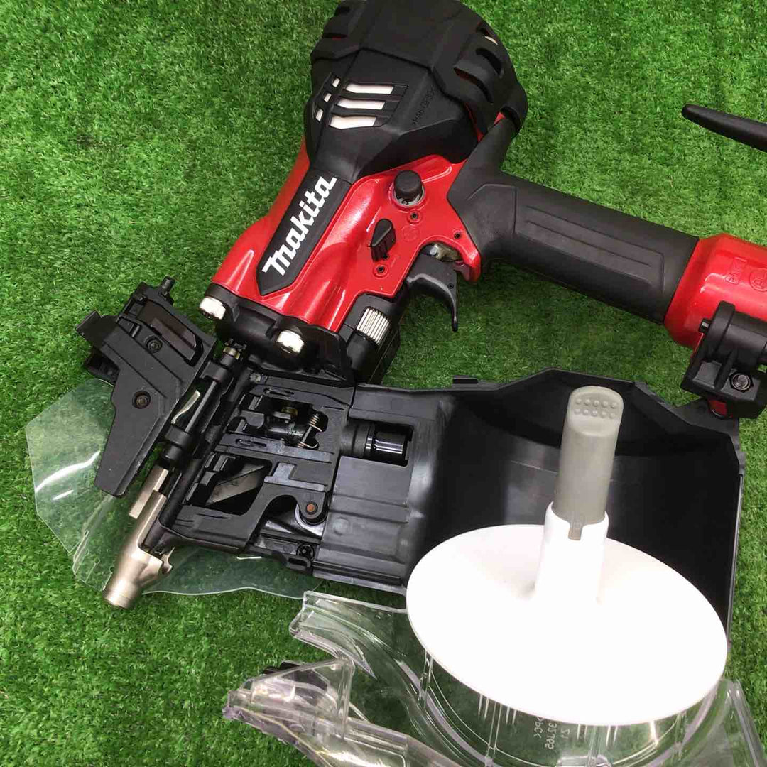 ★マキタ(makita) 高圧エア釘打ち機 AN732H【富山店】◆SC
