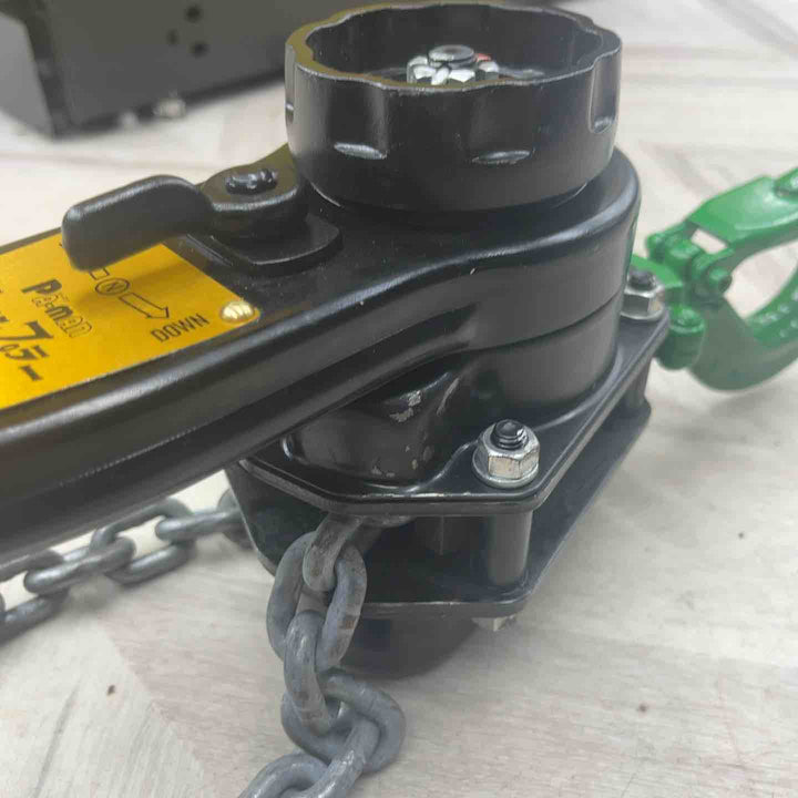 pa-man チェンプラー チェーンブロック1.6t 荷締機 AZ-160【越谷店】