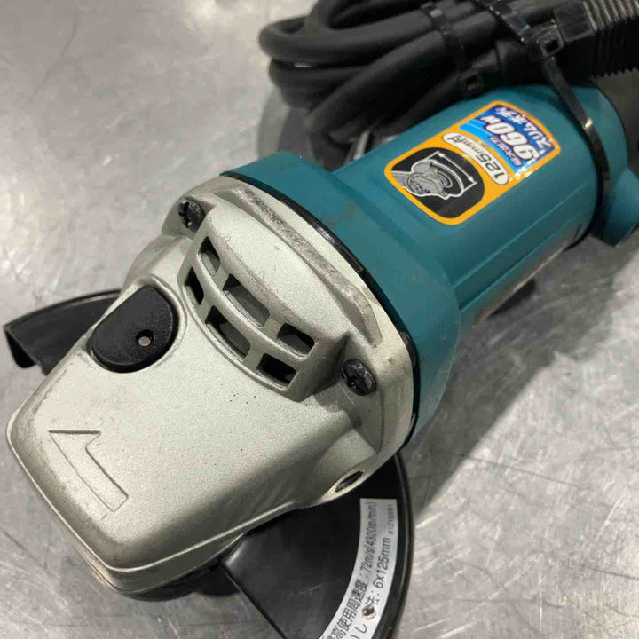 ☆マキタ(makita) 125mm ディスクグラインダ 9535B【川口店】