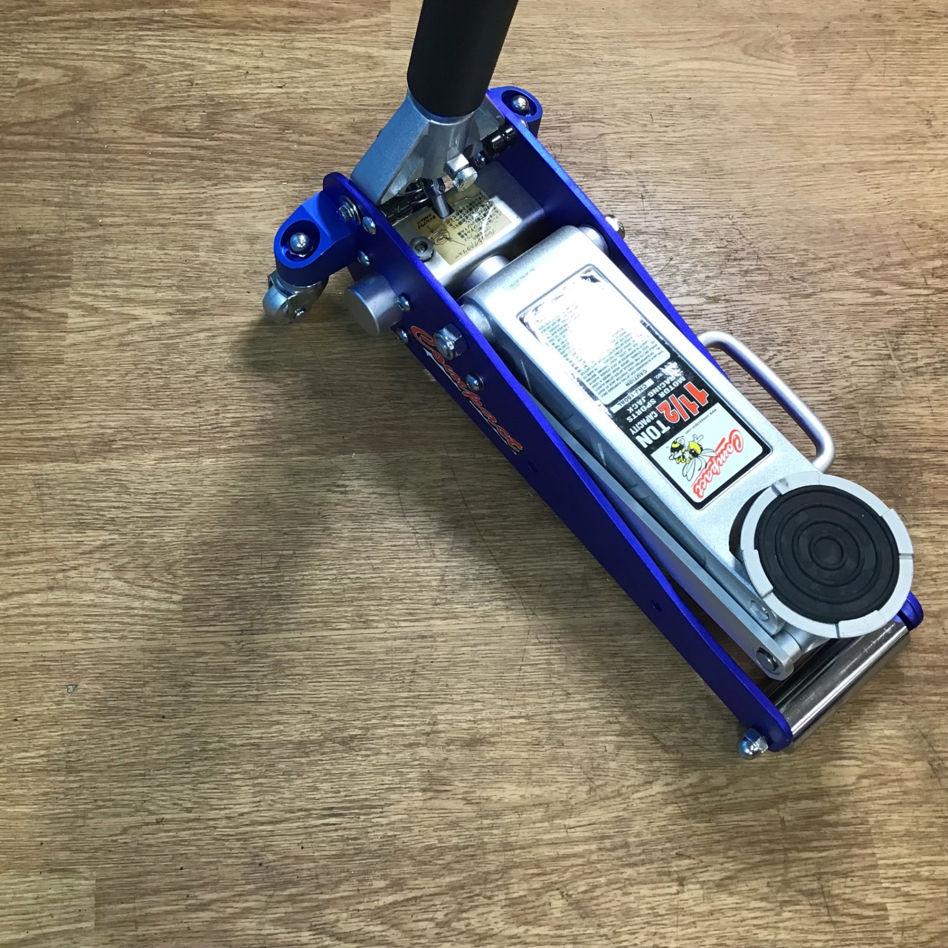 品○コンパクトツール アルミ超低床ジャッキ CHJ-150AL○レジ 