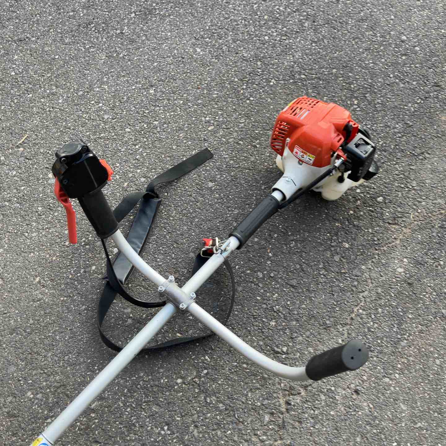 刈払い機☆タナカ22cc中古品(送料込み) 刈払い機☆タナカ22cc中古品(送料込み) - メルカリ