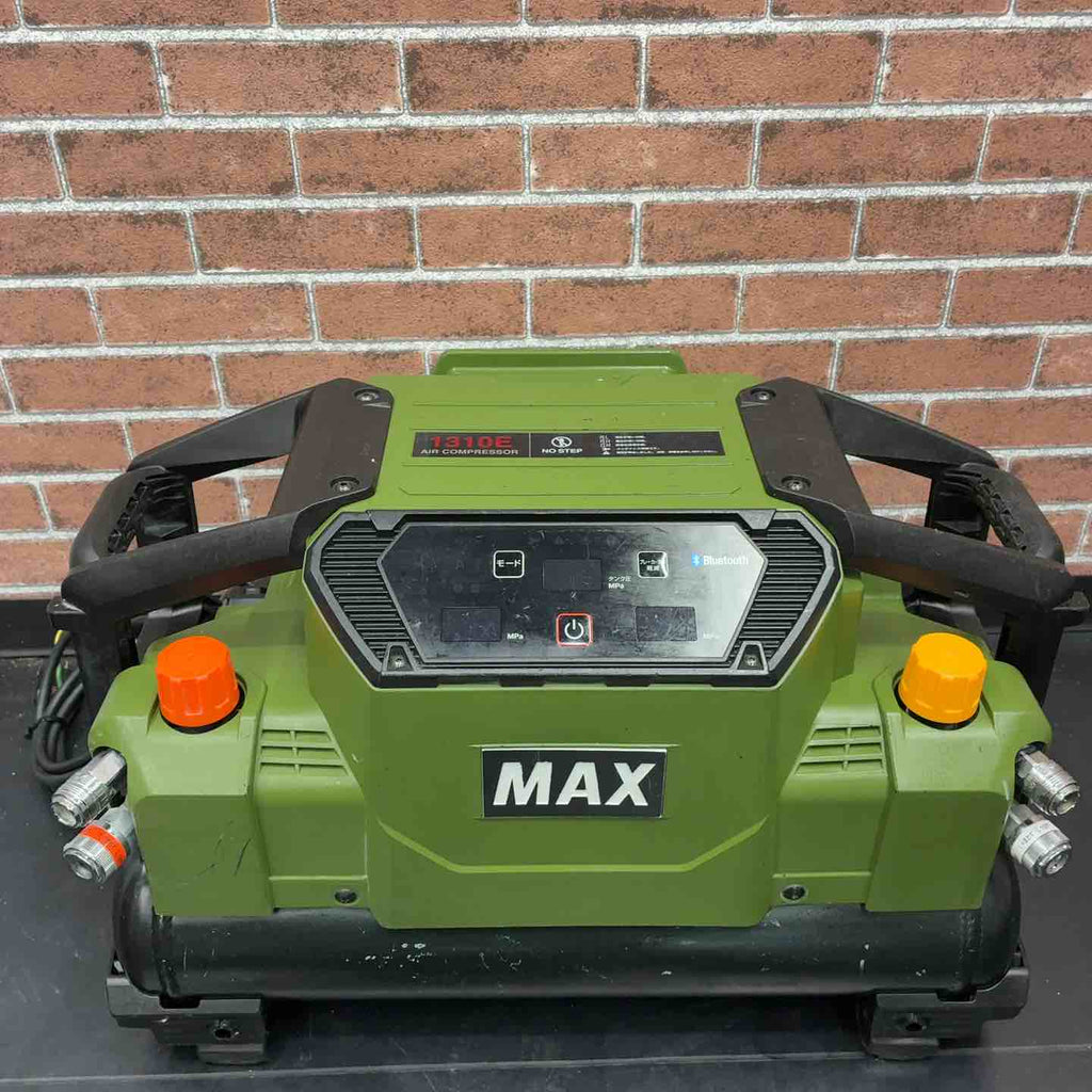 中古品】 マックス(MAX) エアコンプレッサー AK-HL1310E_ミリタリー