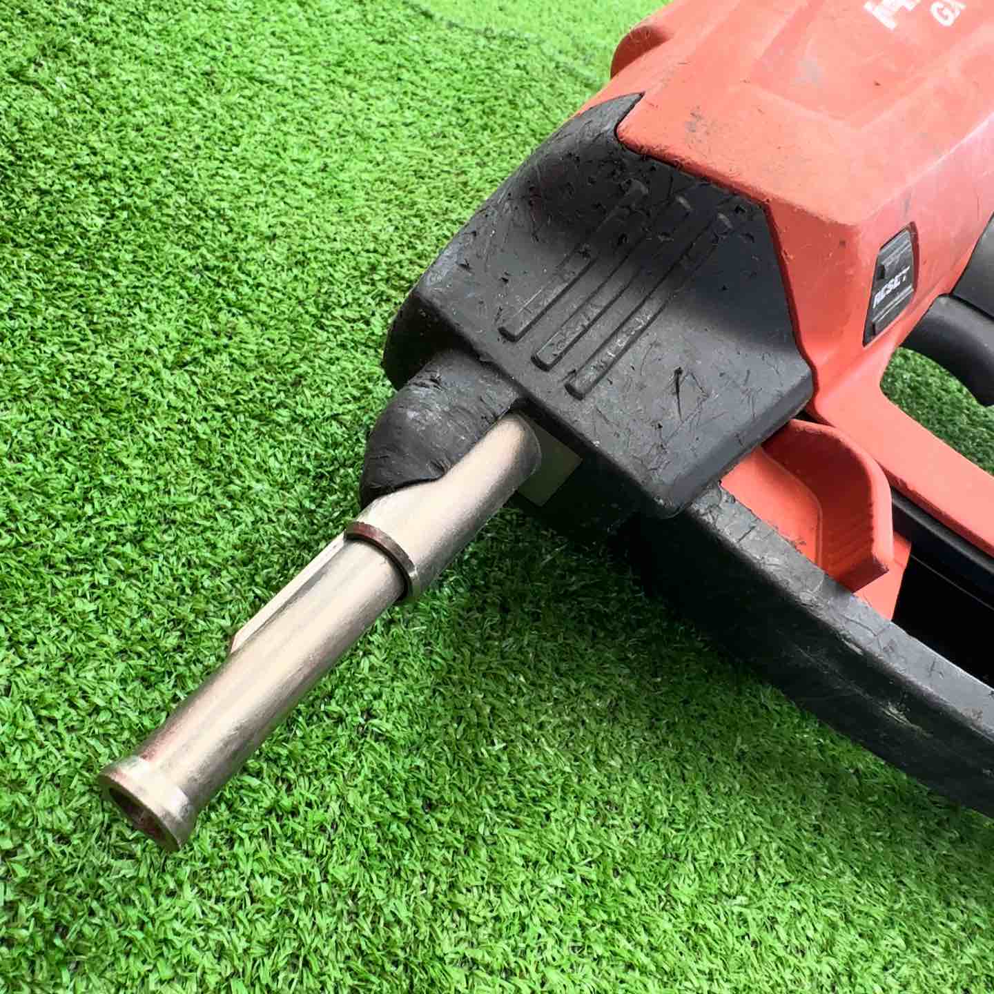 ジャンク品・不動】 ヒルティ HILTI ガス式鋲打機 GX120 レストア
