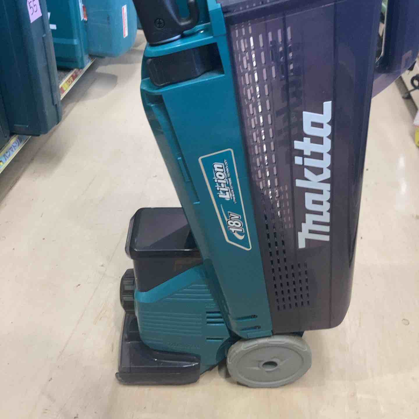 ◇マキタ(makita) コードレス芝刈り機 MLM160DZ 本体のみ【町田店
