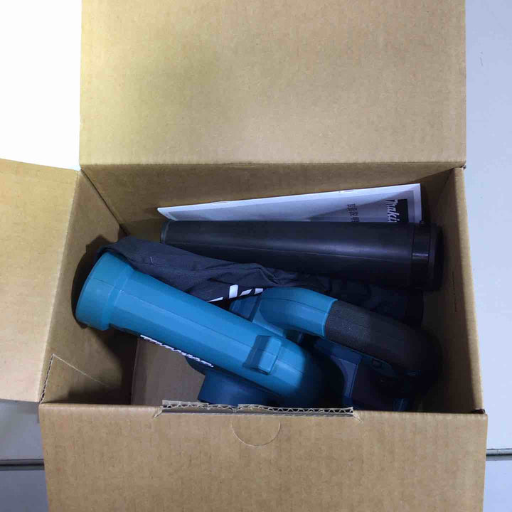 ★マキタ(makita) コードレスブロワ UB185DZ【戸田店】