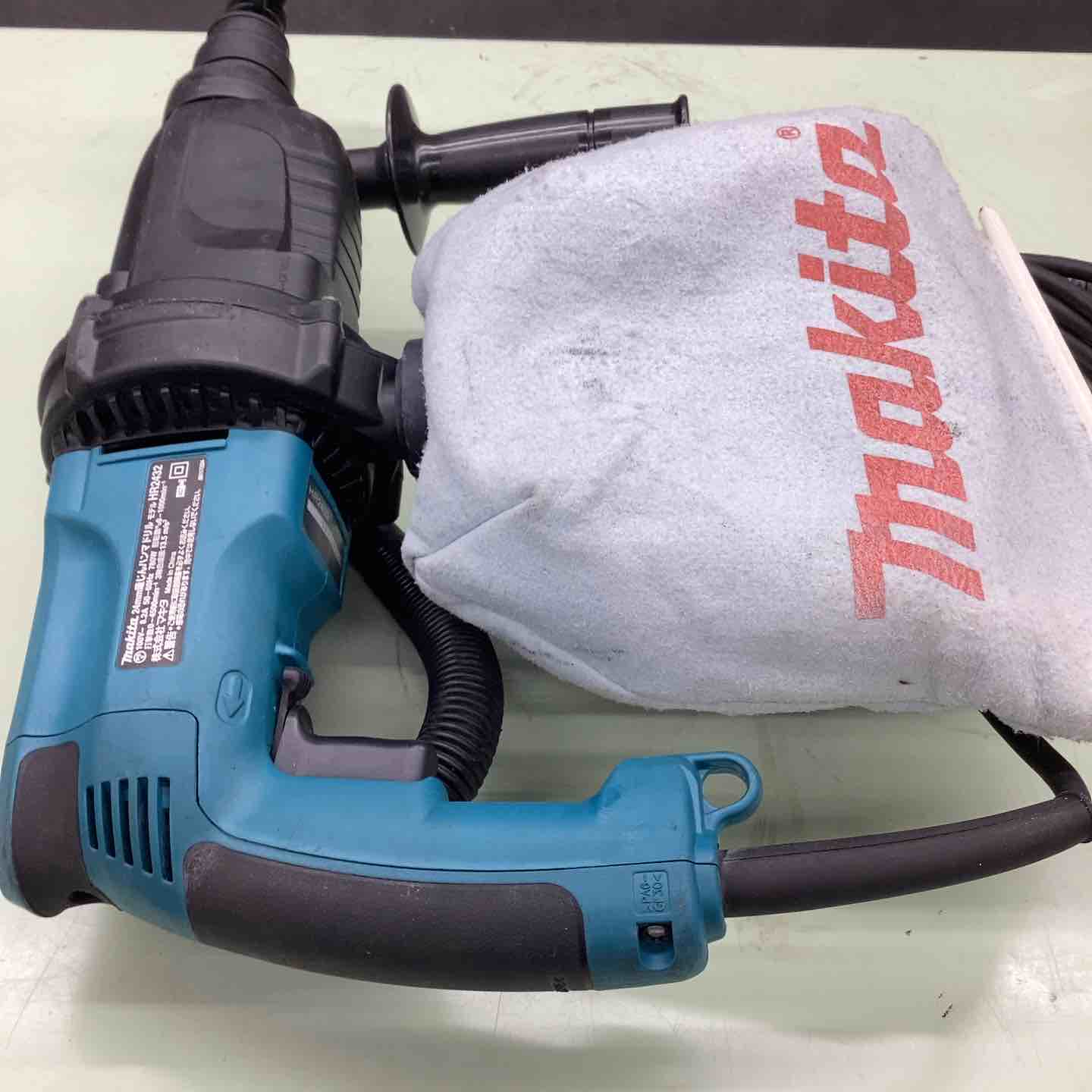 マキタ makita HR2432 集じんハンマードリル【リライズ野田愛宕店】【店頭取引限定】【中古】ITIC8LYXT51C マキタ makita HR2432 集じんハンマードリル【リライズ野田愛宕店