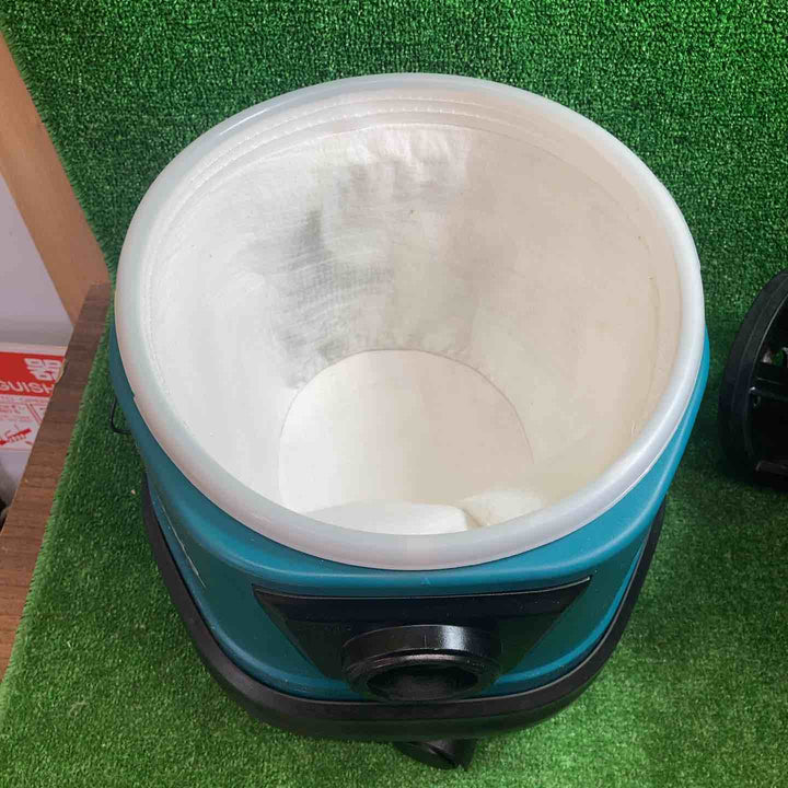 ◇マキタ(makita) 乾式 集じん機 472(P)【川越店】