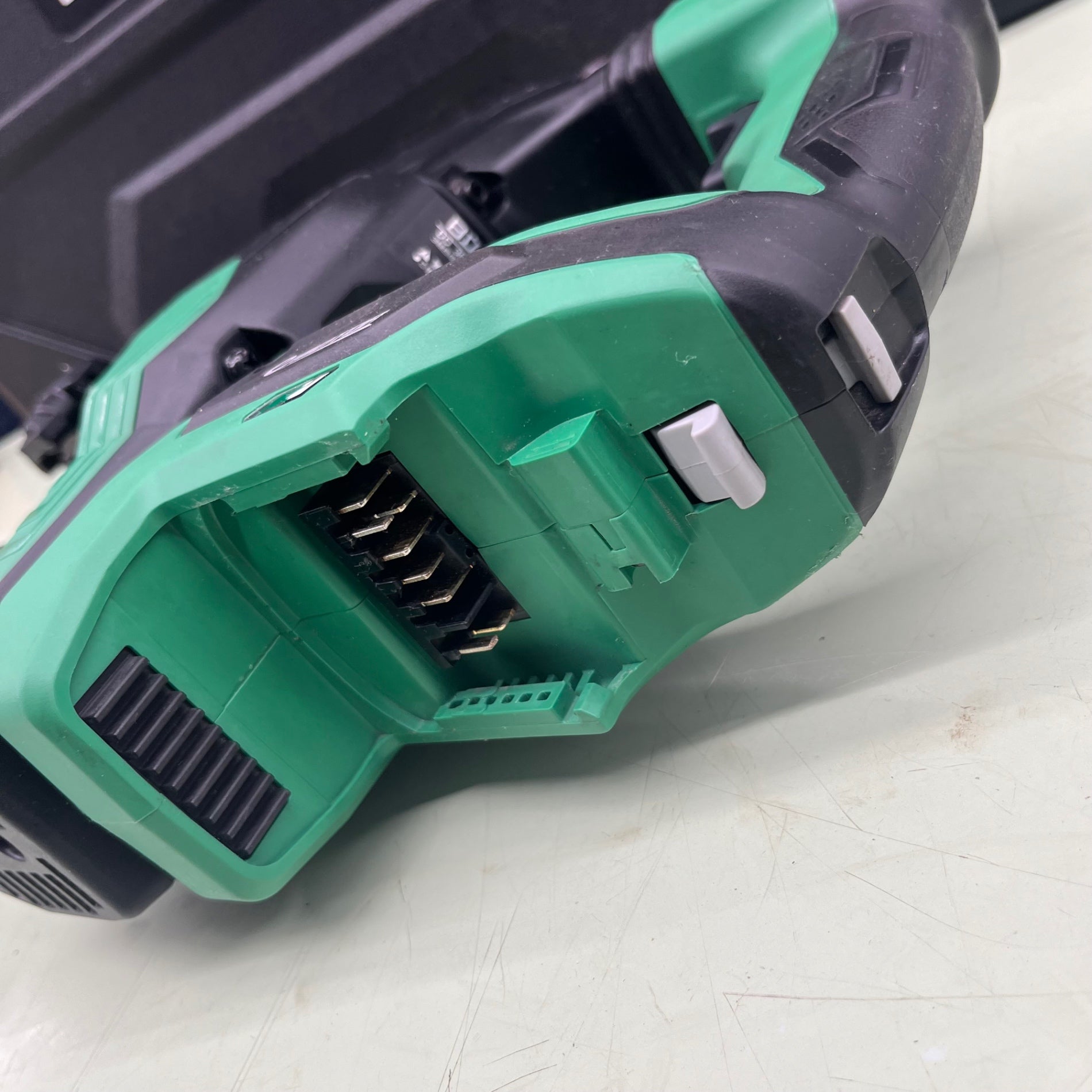 ☆ハイコーキ(HIKOKI ※旧:日立工機) コードレスハンマドリル DH36DSA