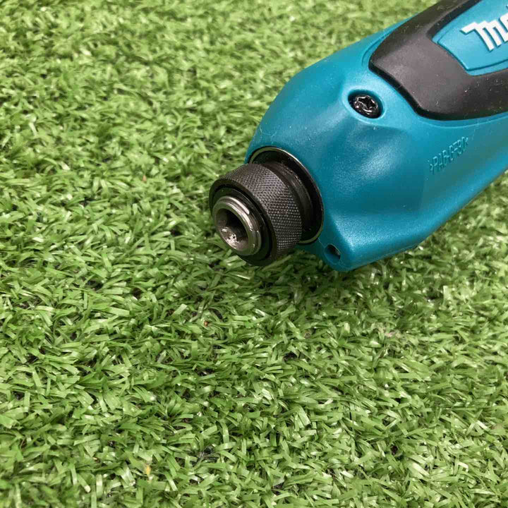 ☆マキタ(makita) コードレスペンインパクトドライバ TD021DSHSP【川崎店】