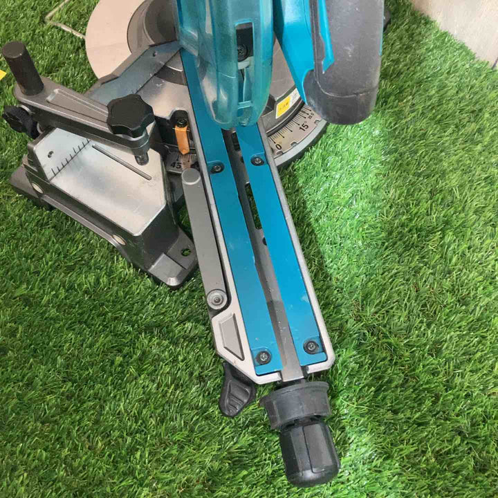 ★マキタ(makita) コードレススライドマルノコ LS008GZ【戸田店】