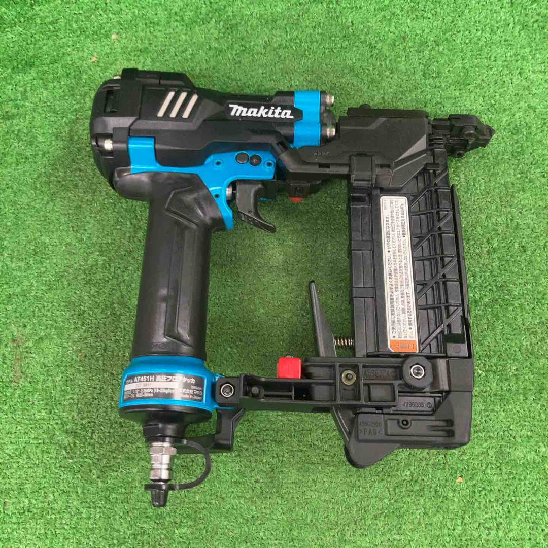 ★マキタ(makita) 高圧フロアタッカ AT451HM【川崎店】