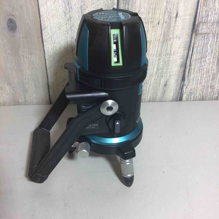◇makita/マキタ SK312GDZ 高輝度グリーンレーザー充電式 屋内・屋外用 おおがね・通り芯・ろく【戸田店】