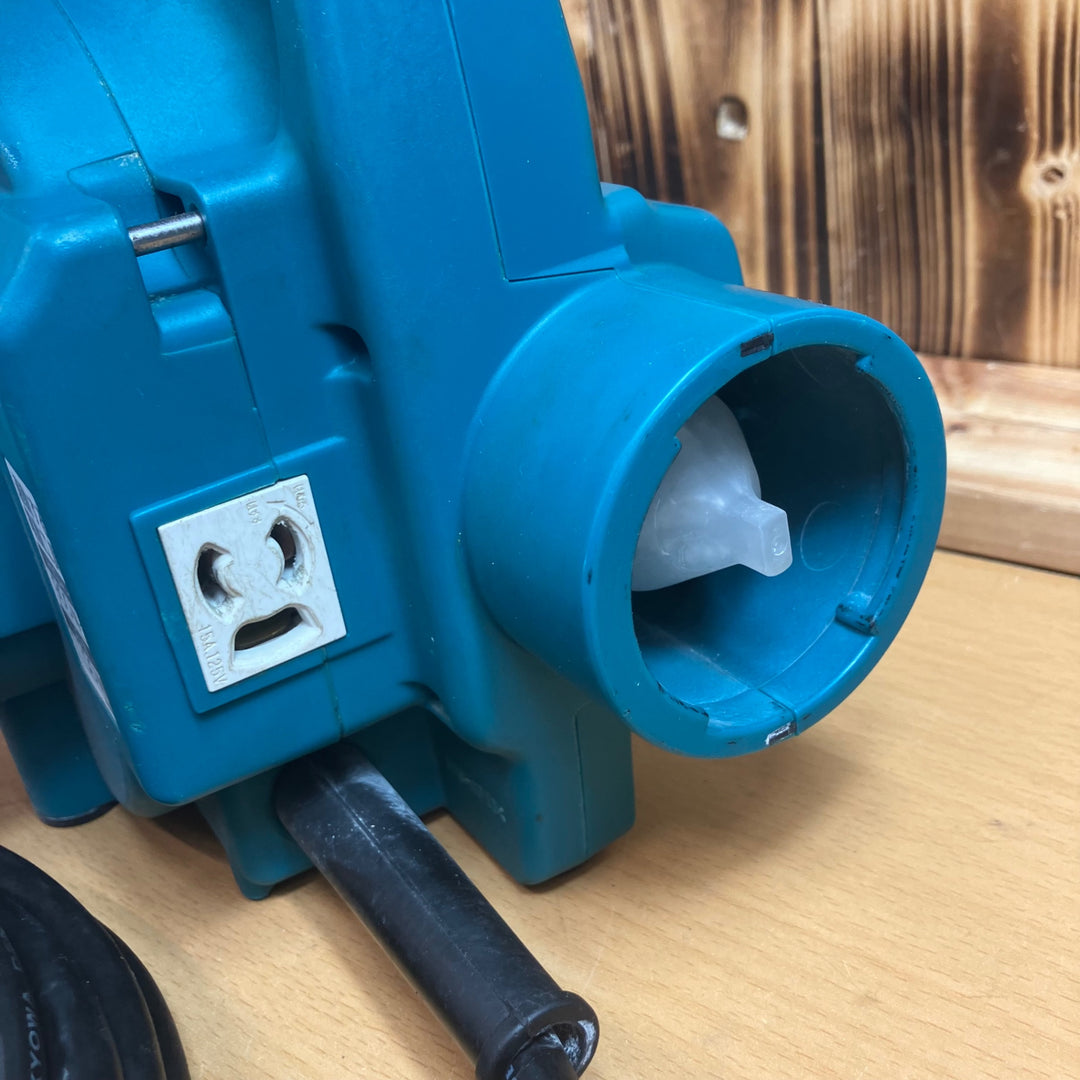 ★マキタ(makita) 小型集じん機 乾式 450(P)【越谷店】