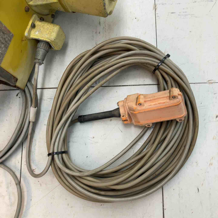 【店頭受取り限定】◇トーヨーコーケン(TKK) 電動ウインチ(ワイヤー) ベビーホイスト BH-820【鴻巣店】