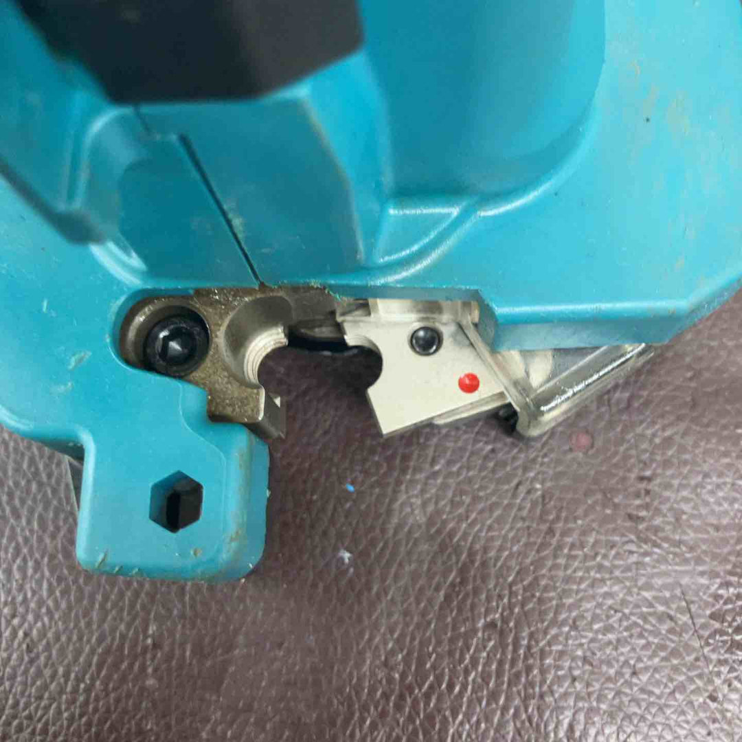 【中古品】マキタ(makita) コードレス全ネジカッター SC102DRGX ケース代替品【東大和店】