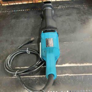 ★マキタ(makita) レシプロソー JR3051T【草加店】