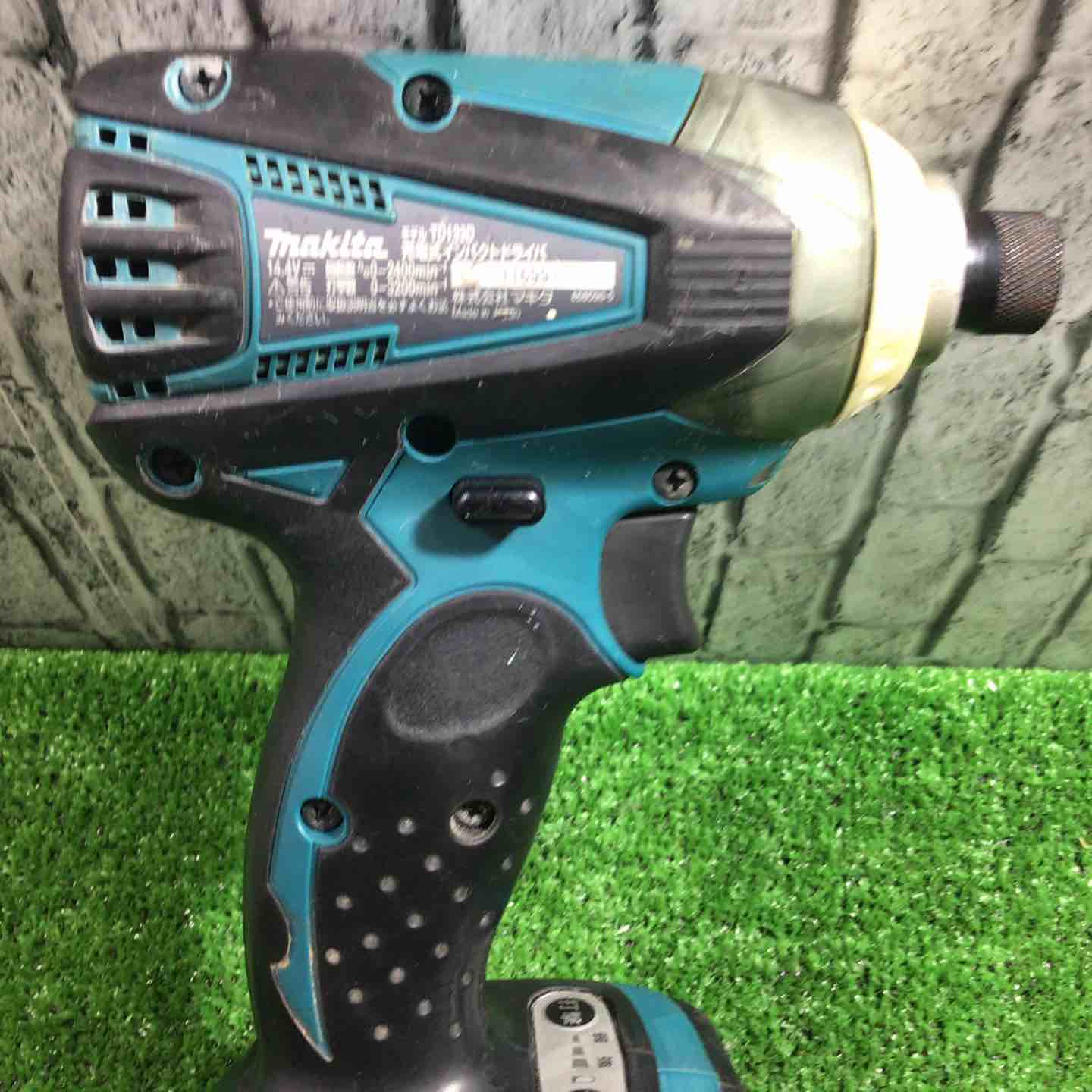 ☆マキタ(makita) コードレスインパクトドライバー TD133DRFX【川口店