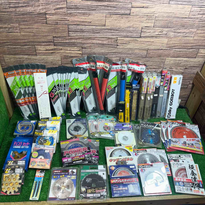 未使用小物まとめ(ソケット、ビット、セーバーソー・バンドソーブレード、ゼットソー等)【桶川店】
