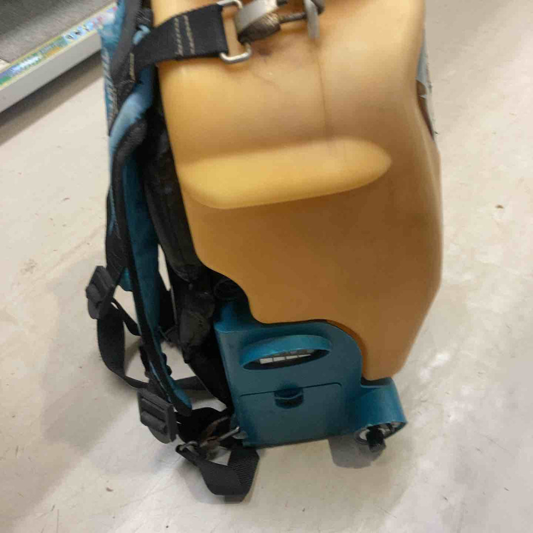 ◇マキタ(makita) コードレス噴霧器 MUS156DZ【町田店】
