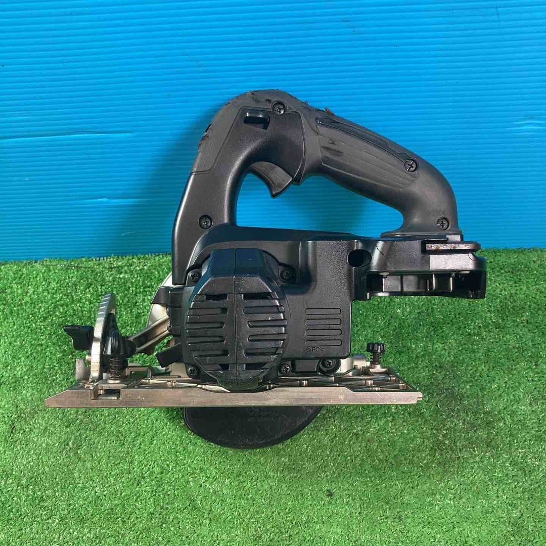 ★マキタ(makita) コードレス丸のこ HS470DRFB バッテリー2個【岩槻店】