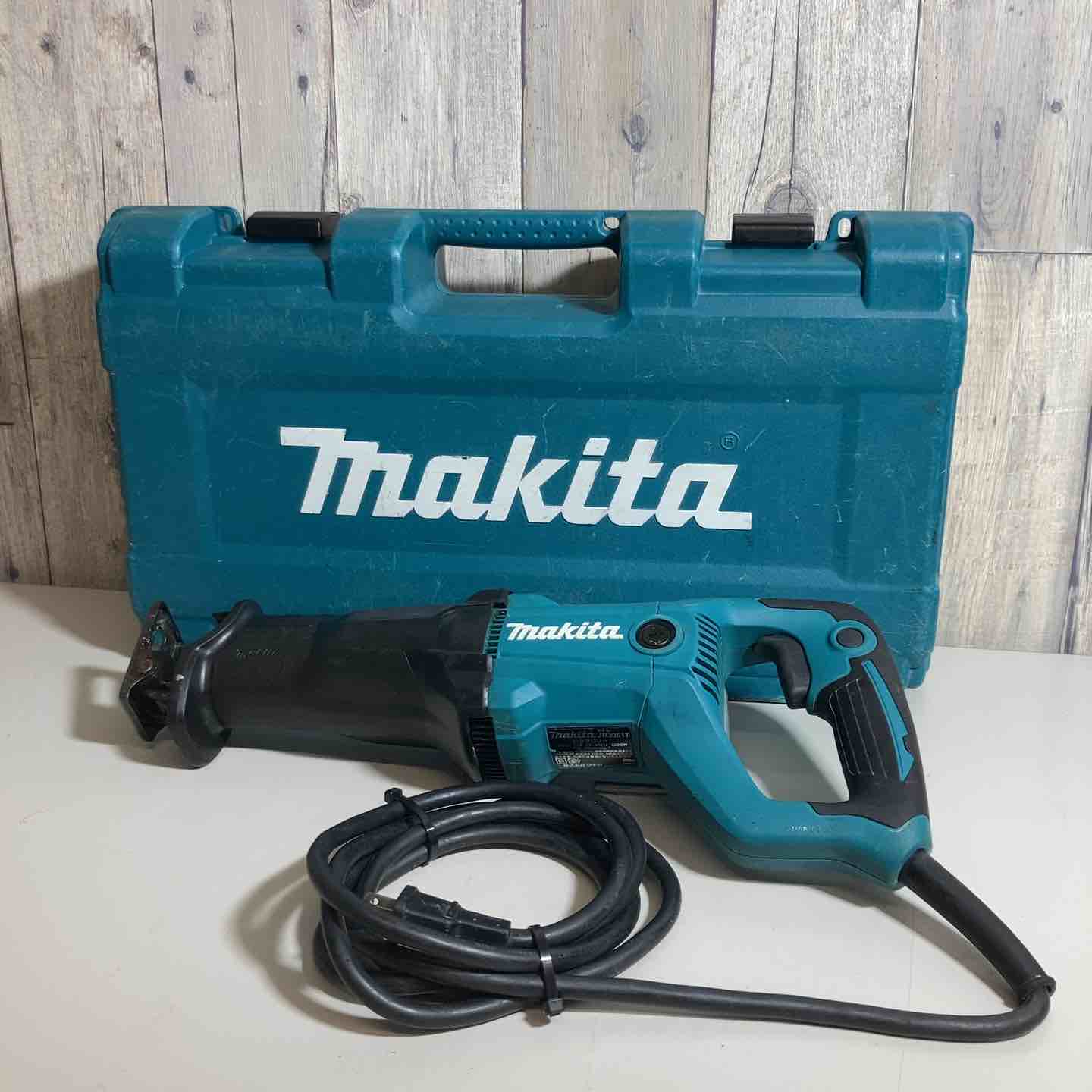 ☆マキタ(makita) レシプロソー JR3051T ケース付属【戸田店
