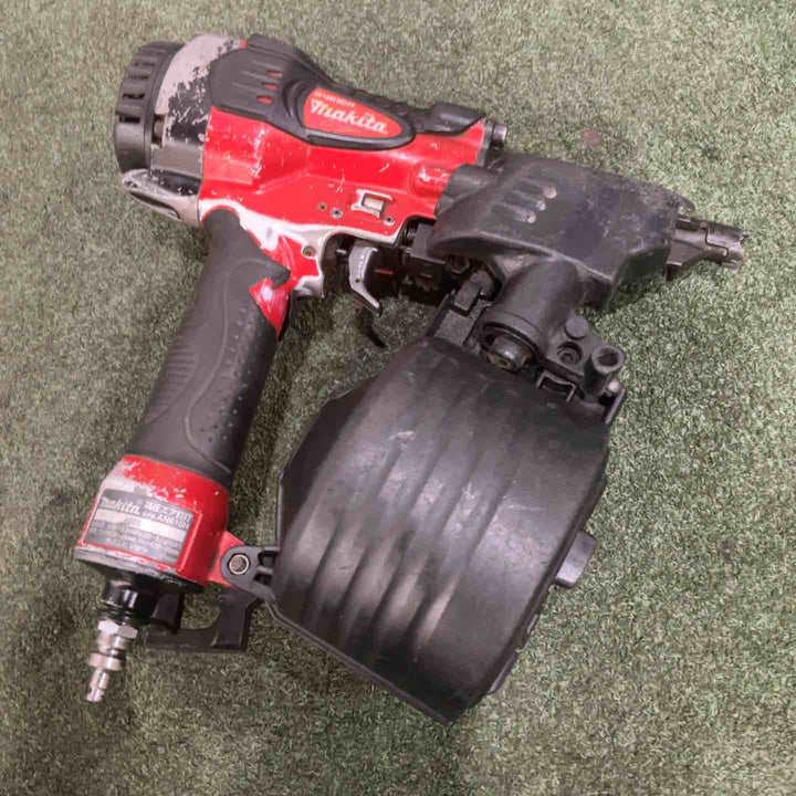 ◇マキタ(makita)  高圧エア釘打ち機 AN610H 動作確認済【川口店】
