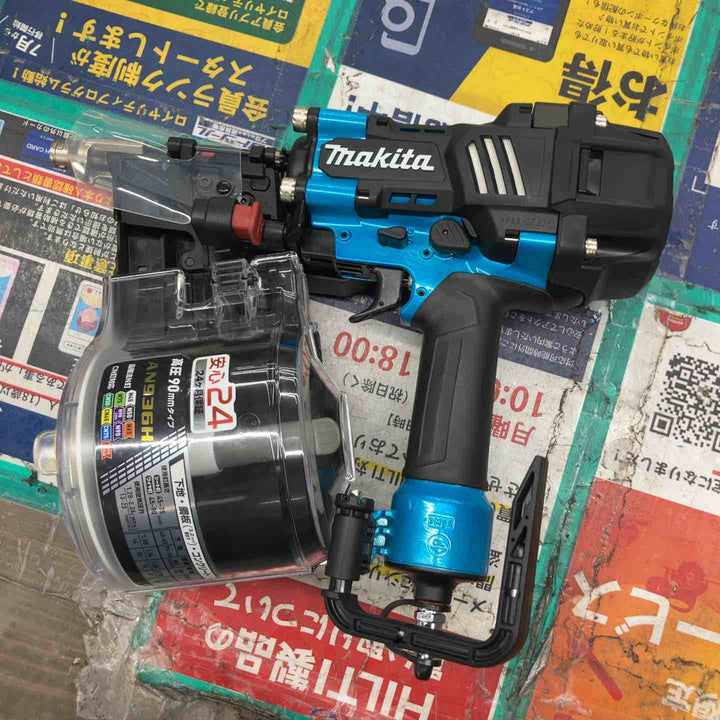 ★マキタ(makita) 高圧エア釘打ち機 AN936HM　本体のみ【戸田店】