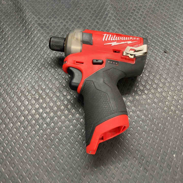 ◇ミルウォーキー(milwaukee)  M12 FUEL サイレントインパクトドライバー M12 FQID-0 JP 12V3.0Ahバッテリー付き【鴻巣店】