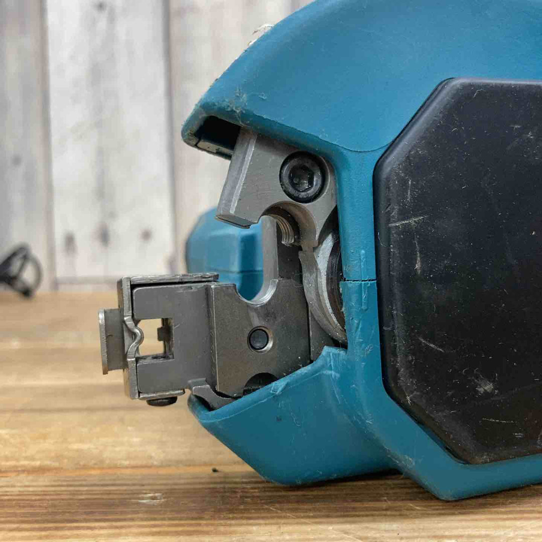 マキタ(makita) コードレス全ネジカッター SC101DRF 【東大和店】