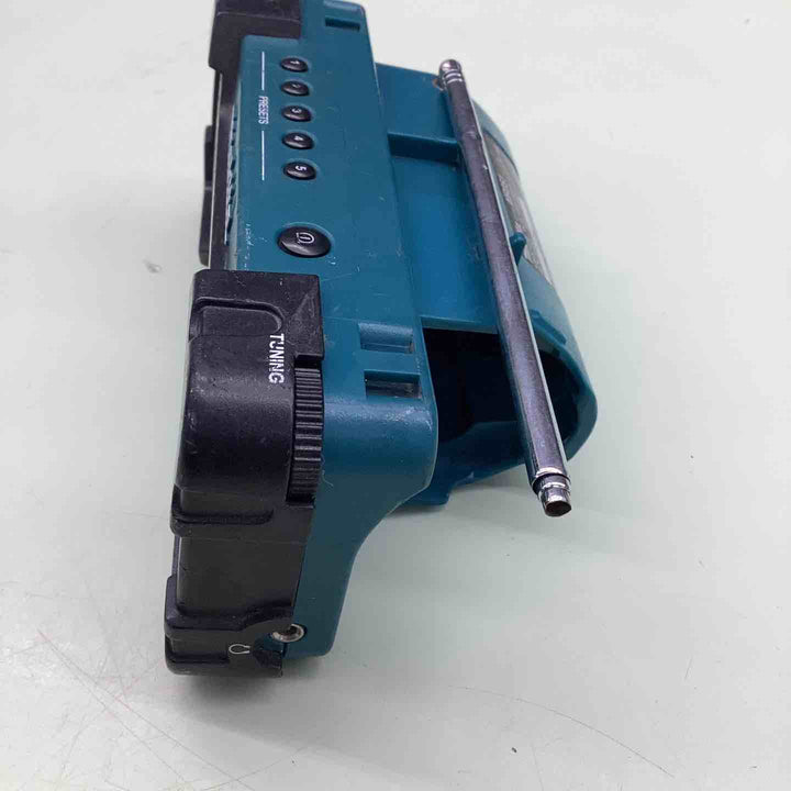 ◇マキタ(makita) コードレスラジオ MR051 本体のみ【越谷店】